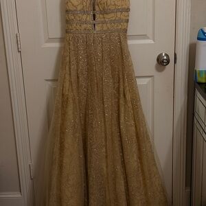Stunning Gold Maxi Dress with Glittering Details